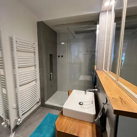 - Coquet Avec Balcon Et Parking - Quartier Calme - Trois Etoiles - Wifi - Fr-1-319-529 * Arcachon